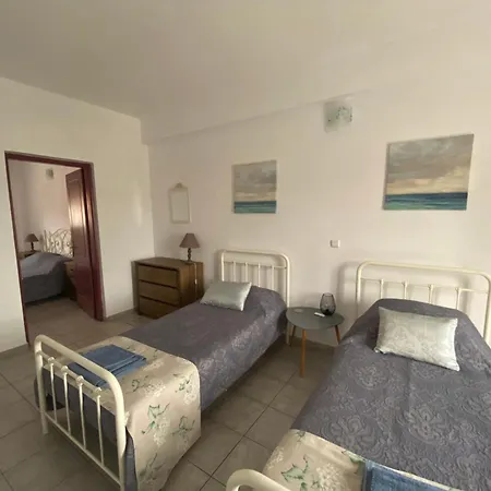 Apartman Annalisa & *