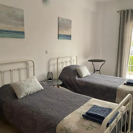 Apartman Annalisa & *
